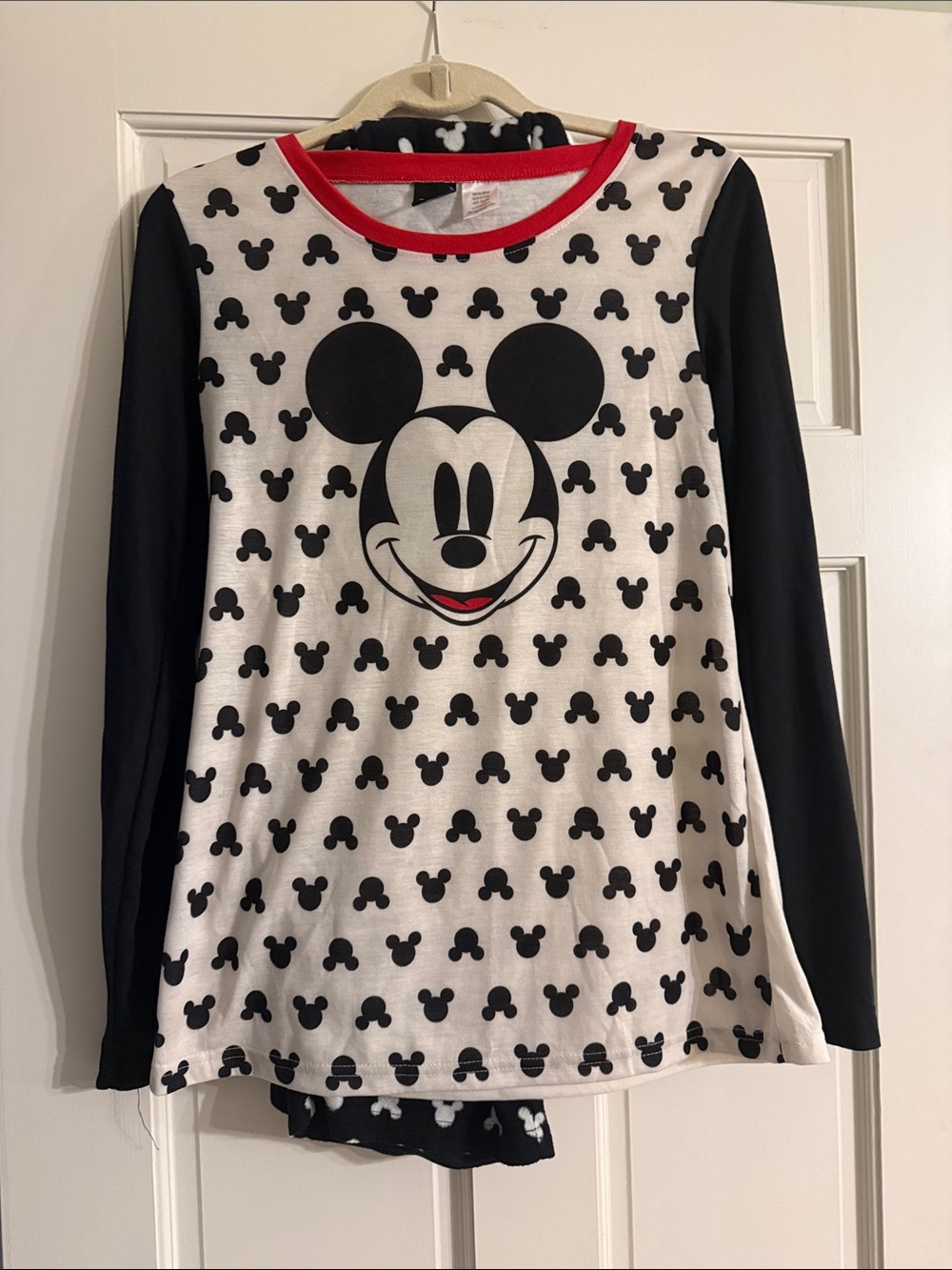 Disney Black & White Mickey Mouse pajamas set